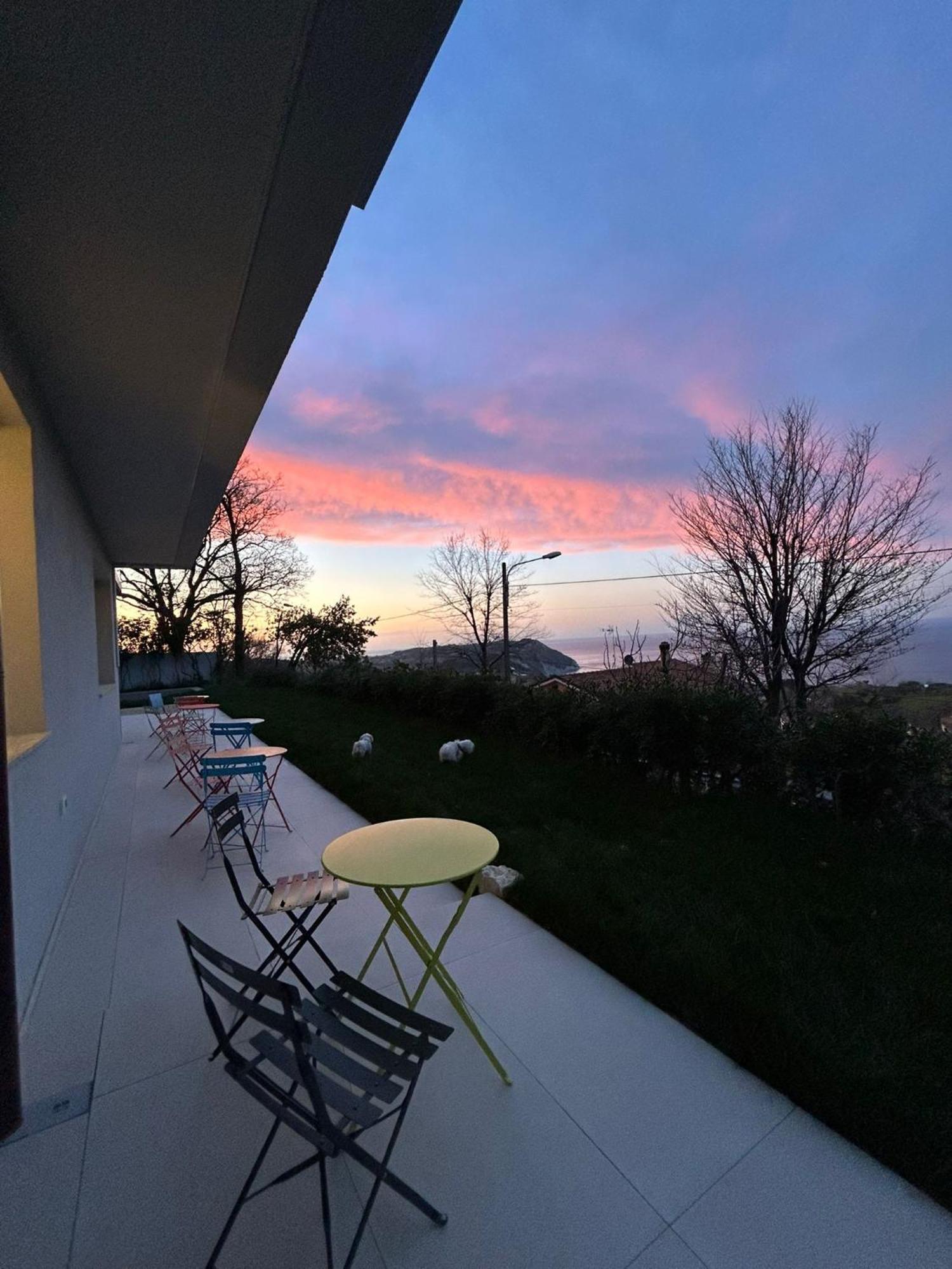 Отель Le Relais Du Lierre Poggio  Экстерьер фото